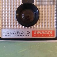 Polaroid swinger model 20