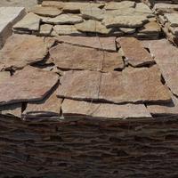 Pietra di Trani da Rivestimento Segata Rossa