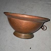 Pentole vecchie in rame