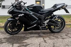 Kawasaki ninja zx6r
