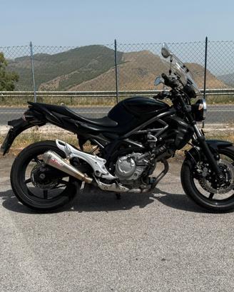 Suzuki gladius 650 - 19.000km