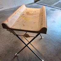 Fasciatoio per neonato con vaschetta 