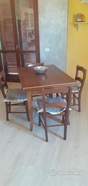 Tavolo e 6 Sedie