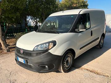FIAT DOBLO 2021