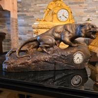 Antico orologio da tavolo