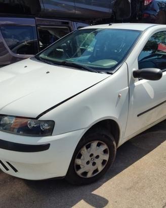 Ricambi FIAT PUNTO 2 1242cc 8V del 2002