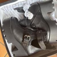 Scarpe con tacco