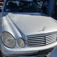 Ricambi muso mercedes classe e w211