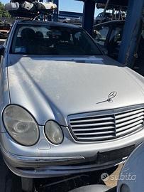 Ricambi muso mercedes classe e w211