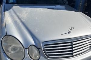 Ricambi muso mercedes classe e w211