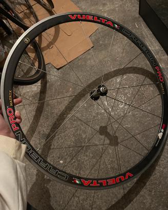 Ruota anteriore carbonio vuleta carbon pro
