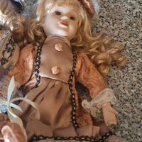 bambole di porcellana