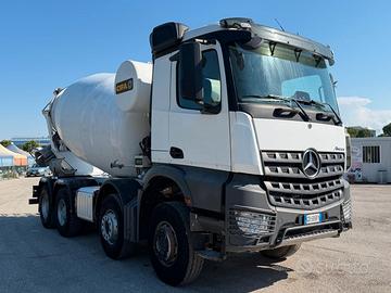 MERCEDES BENZ AROCS 4145 con betoniera CIFA