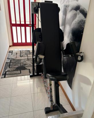 Delt machine technogym