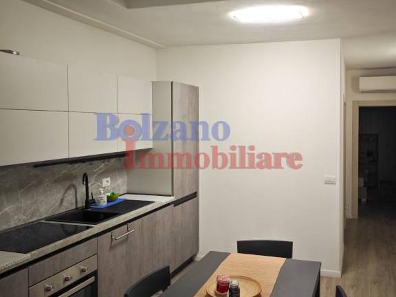 Bilocale con garage a Bolzano in via Resia.