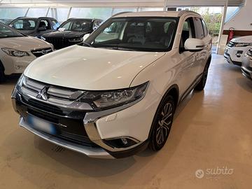 Mitsubishi Outlander 2.2 DI-D 4WD Instyle Plus SDA