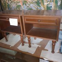 Coppia di Comodini Vintage