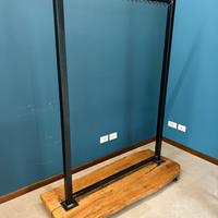 RELLA APPENDIABITI SU RUOTE IN LARICE E FERRO