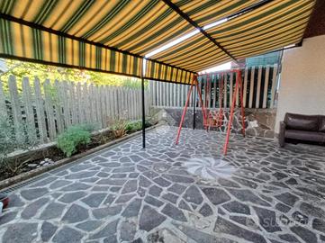 VILLA A SCHIERA A SAN VITO ROMANO