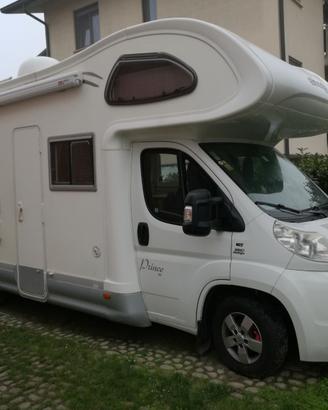Camper mansardato Elnagh Prince 56