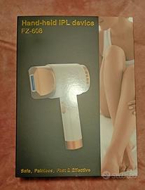 Epilatore a luce pulsata