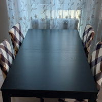 Tavolo nero allungabile (Ikea)