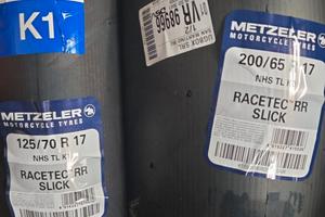 METZELER RACETEC RR SLICK 125/70/17 E 200/65/17