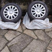 TRENO COMPLETO PNEUMATICI INVERNALI PER FIESTA VI