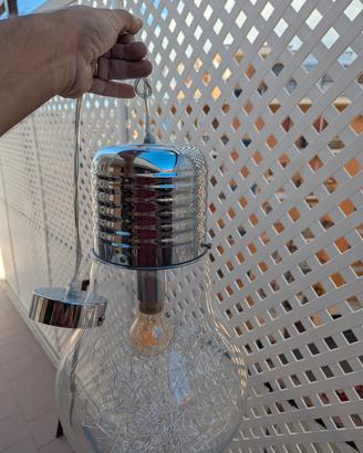 Lampadario design a sospensione forma lampadina gi