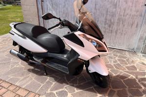 Kymco Downtown 300i