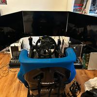 Triplo monitor e supporto per monitor sim racing