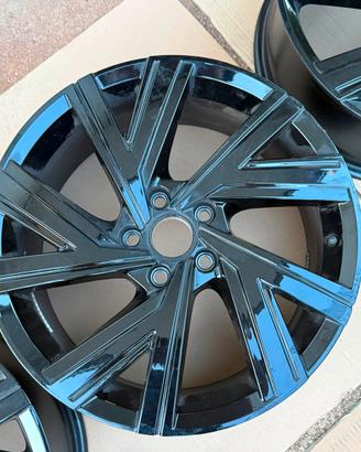 Cerchi e/o gomme Golf 8 Gti