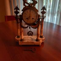 Orologio a pendolo parigina