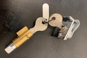 serratura NEIMAN originale NOS vespa et3 PX