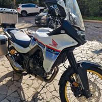 Honda Transalp 750