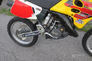Suzuki RM 125 93-95 ricambi vari VEDI ELENCO