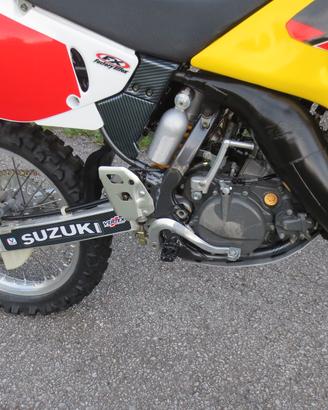 Suzuki RM 125 93-95 ricambi vari VEDI ELENCO