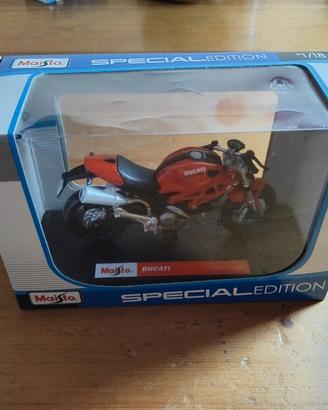 Modellini Burago e Maisto Ducati Ferrari Honda