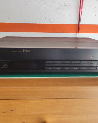 Pioneer radio tuner F-443