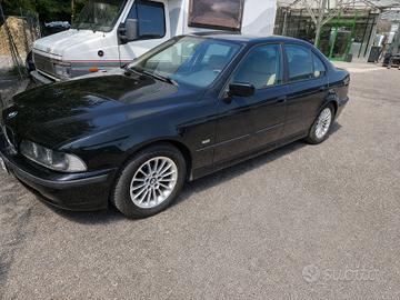 BMW 523i E39 170 CV manuale, pelle, clima, doppio