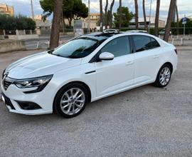 Renault Megane IV Grand Coupè