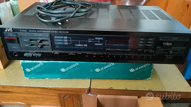 Amplificatore jvc R-X110LB stereo vintage