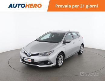 TOYOTA Auris HT51621