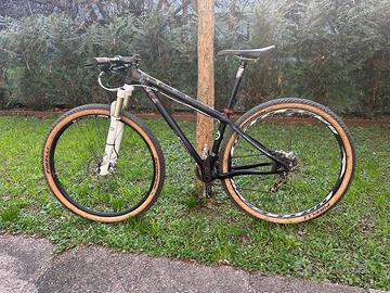 Mtb tedici 29 full carbon
