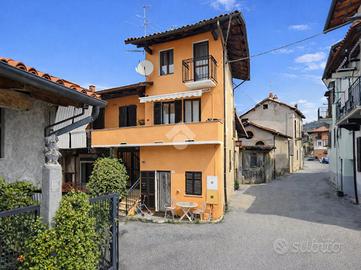 CASA SEMINDIPENDENTE A BRUSNENGO