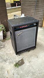 Cassa Fender per Basso