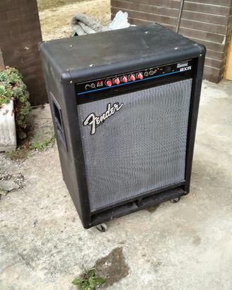 Cassa Fender per Basso