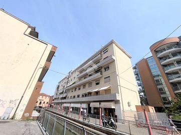 NEGOZIO A VENEZIA