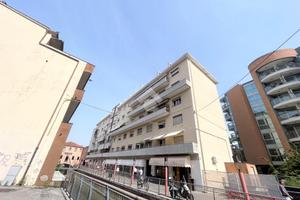 NEGOZIO A VENEZIA