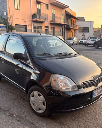 Toyota Yaris 1.4 tdi D-4D cat 3 porte Sol